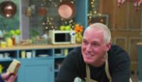 image The Great Celebrity Bake Off for SU2C season 1 episode 3