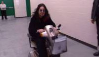 image The Osbournes season 1 episode 7
